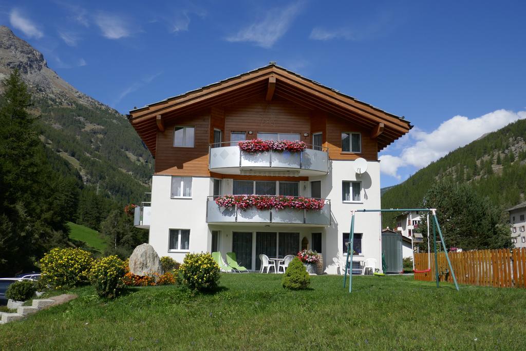 Haus Artemis Apartman Saas-Grund Kültér fotó