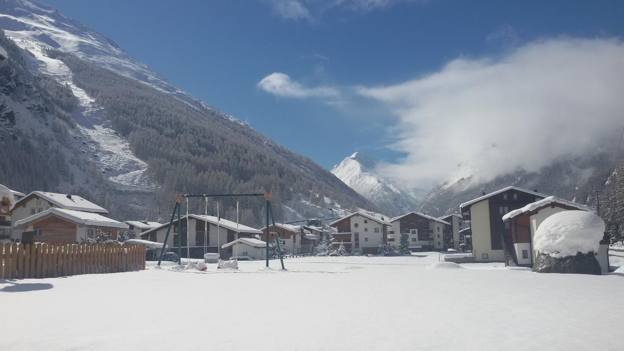 Haus Artemis Apartman Saas-Grund Kültér fotó